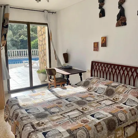 La Casa Dels Boscos Holiday home *
