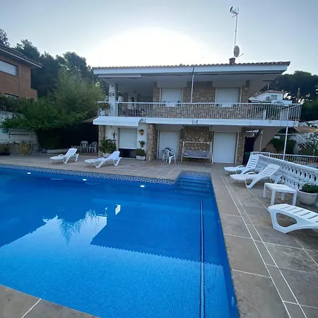 La Casa Dels Boscos בית נופש